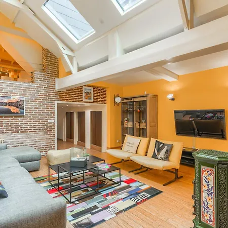Loft Honfleurais 10 Personnes - Coeur Historique بيت للعطل
