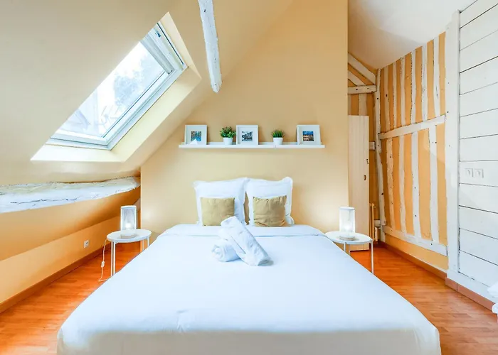 Дом отдыха Loft Honfleurais 10 Personnes - Coeur Historique